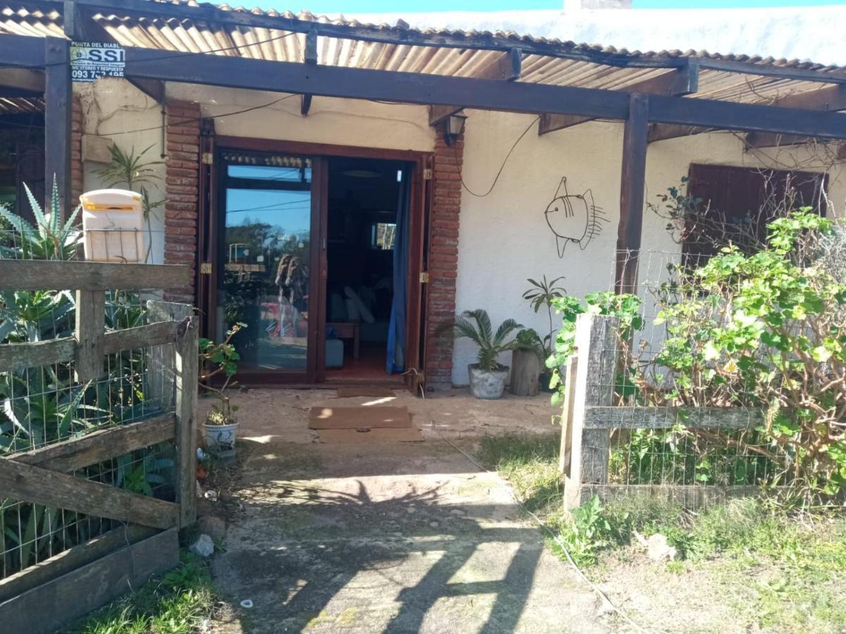 Arcadio Hostel Punta Del Diablo Ngoại thất bức ảnh